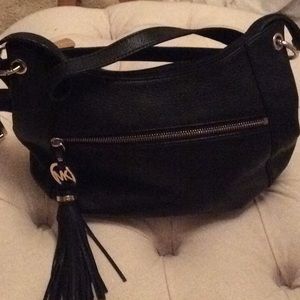 Micheal kors hand bag